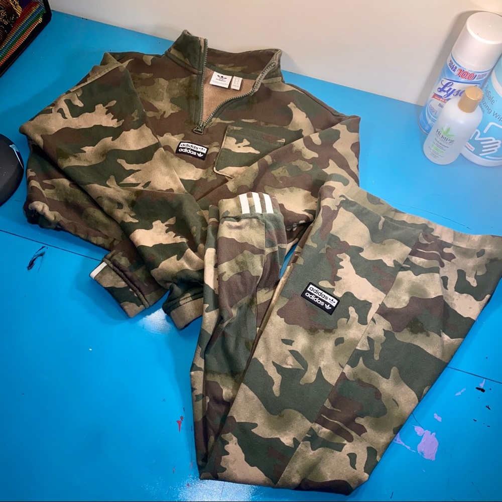 Adidas women’s camo outfit